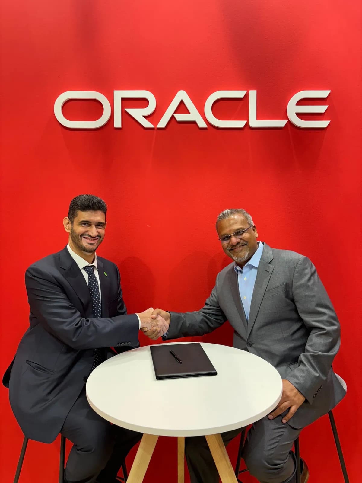From left to right - Ahmed Al-Anqari, CEO of Salam; Ajay Goyal, group vice president, Oracle Communications_ssict_1200_1600