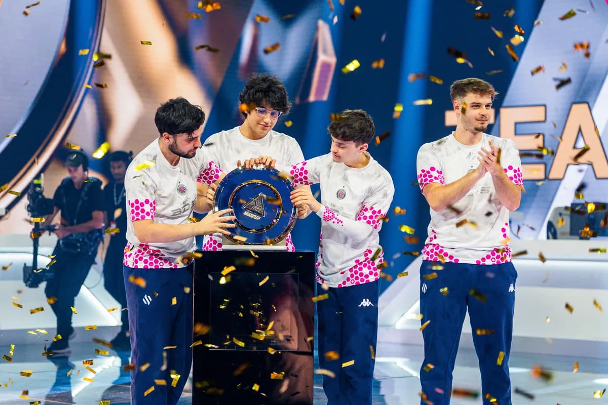 Rocket League Grand Final then brought the ei ght weeks of elite competition to a close in Riyadh as Team BDS added a second EWC title to their Rainbow Six Siege winners’ trophy._ssict_1200_800