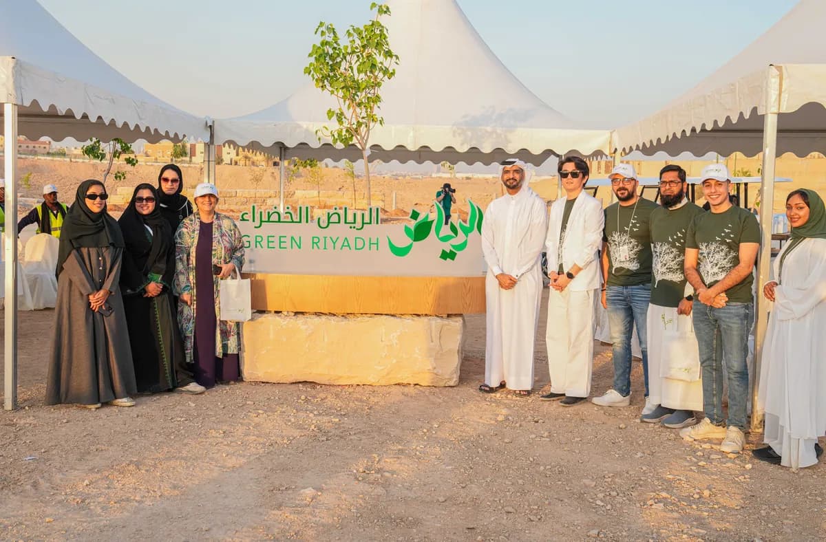 إل جي إلكترونيكس تشارك مع الرياض الخضراء في مبادرة خضراء يا دارنا بمناسبة اليوم الوطني السعودي 941.jpg_ssict_1200_788