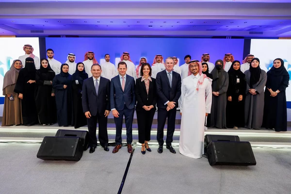 شركة IBM تطلق برنامج هِمَّة التدريبي لتطوير مهارات الجيل القادم من قادة التكنولوجيا في السعودية_ssict_1200_800