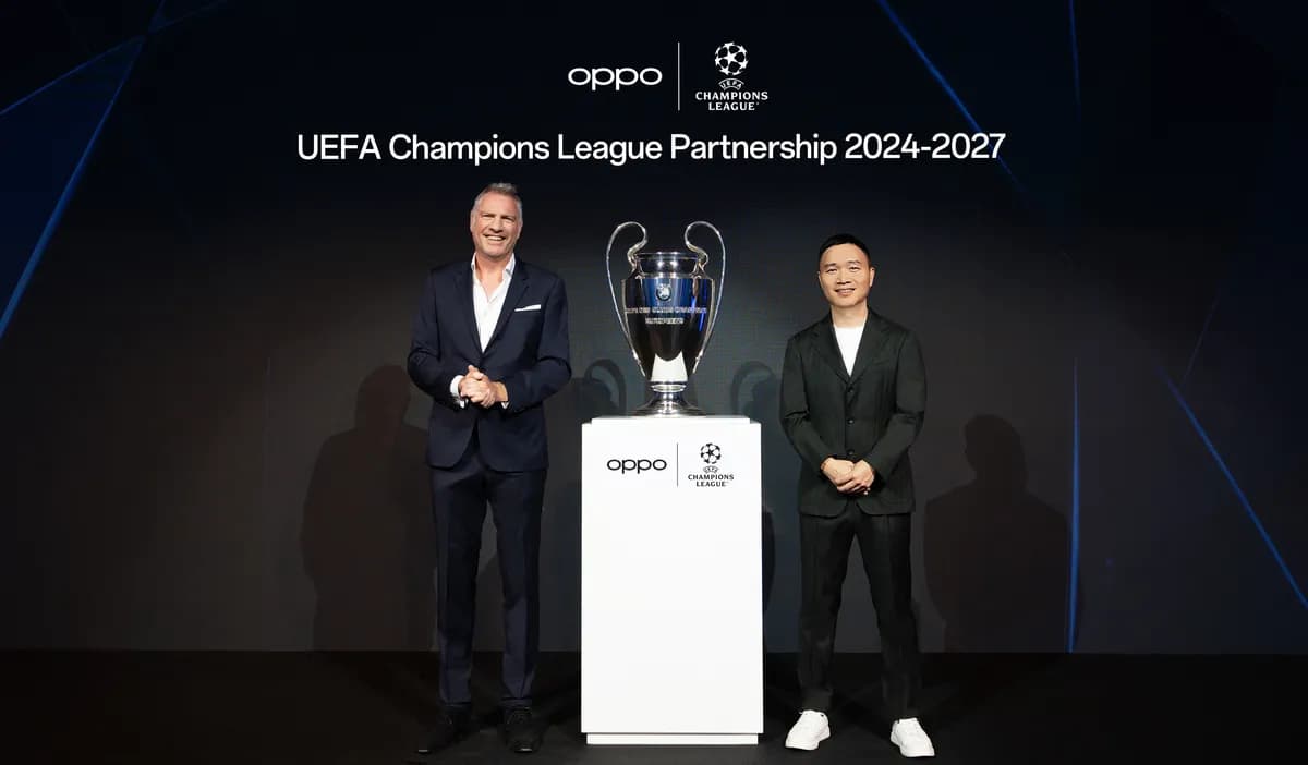 Group Photo of OPPO and UEFA Representatives_ssict_1200_702