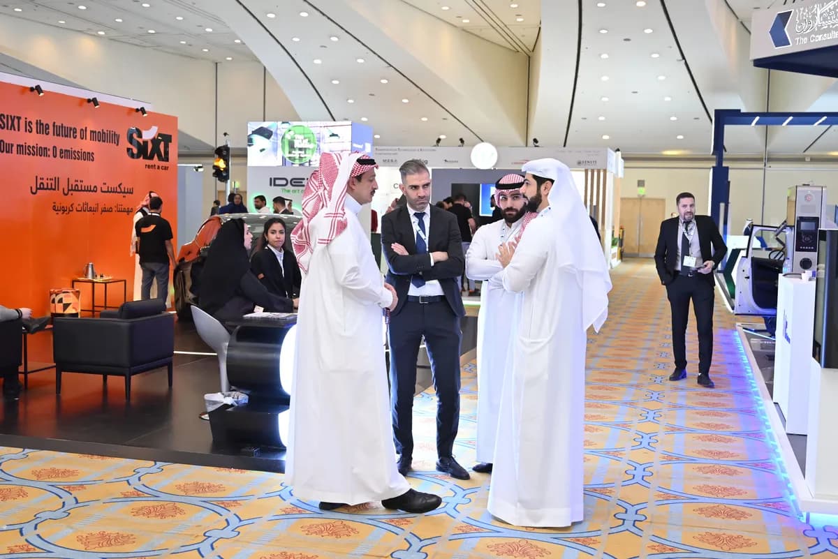 السعودية ترسم خريطة طريق طموحة لقطاع نقل متطور ومتكامل، يربط المملكة بالعالم ويرتقي بجودة الحياة_ssict_1200_801