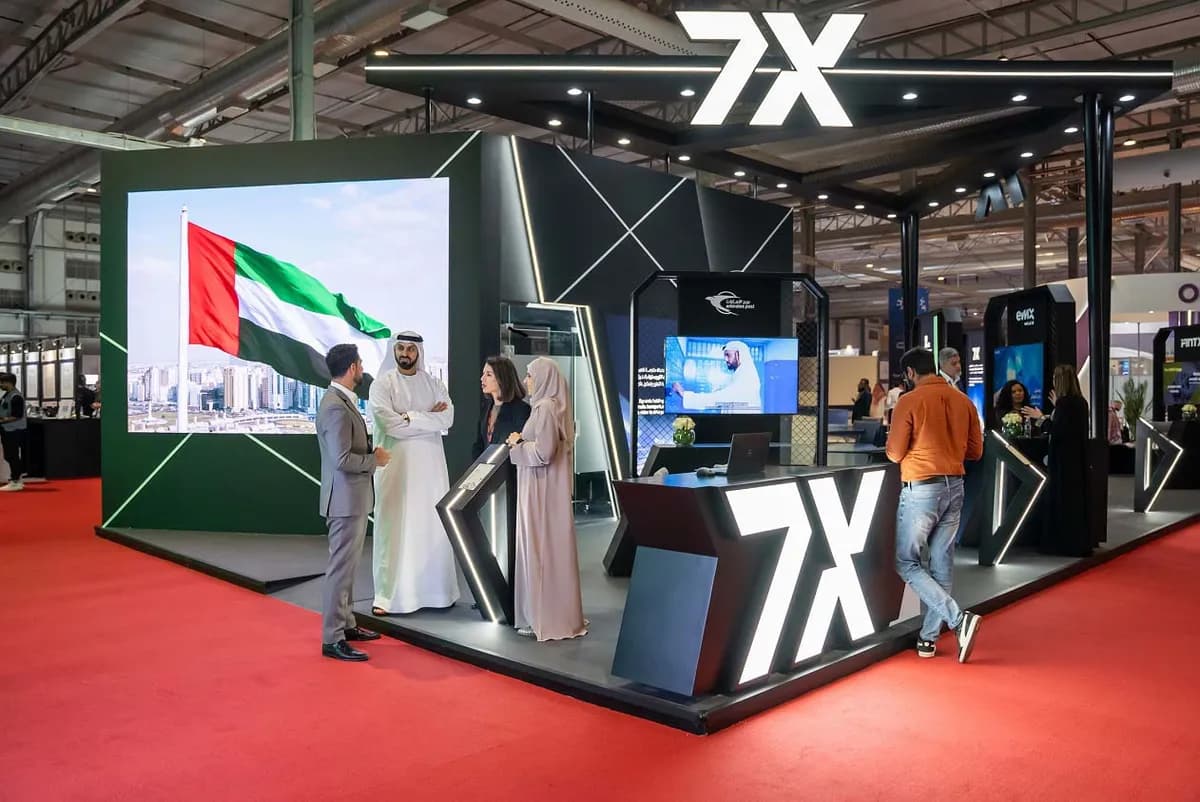 سفن إكس 7X تستعرض حلولها اللوجستية والمالية الخاصة بقطاع التجارة الرقمية في سيملس السعودية 20241.jpg_ssict_1200_802