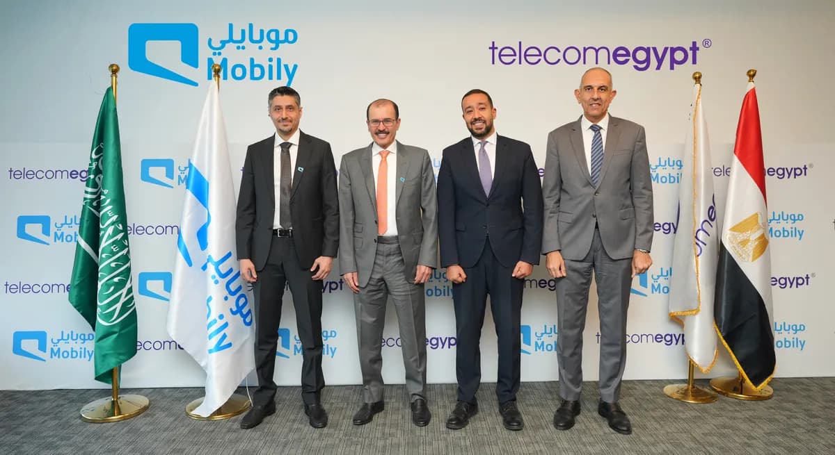 موبايلي تتعاون مع المصرية للاتصالات لإنزال أول كابل بحري سعودي يربط بين السعودية ومصر عبر البحر الأحمر_ssict_1200_655