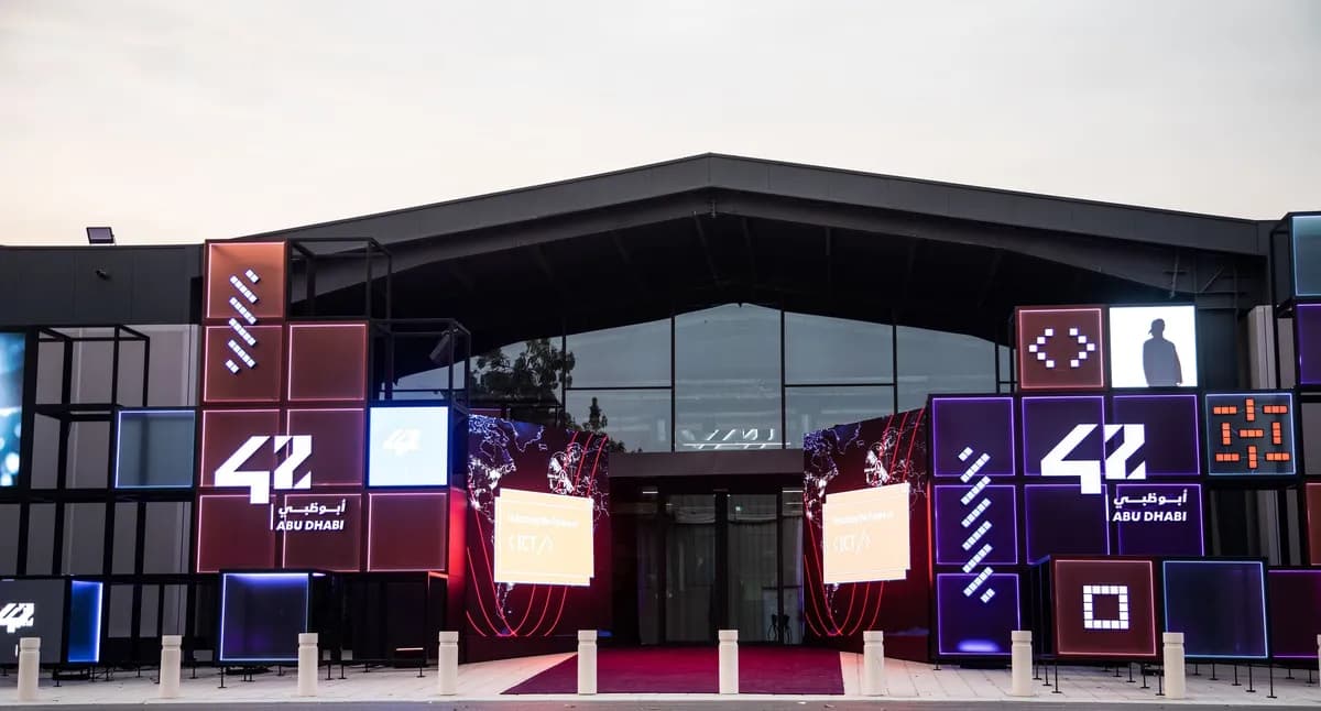 42 Abu Dhabi Campus_ssict_1200_646
