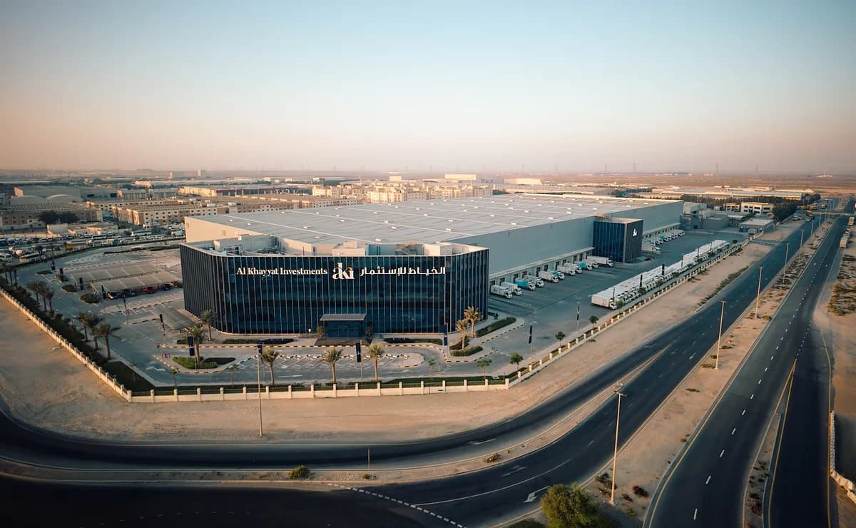 AKI Fulfilment + Innovation Centre_ssict_1200_740