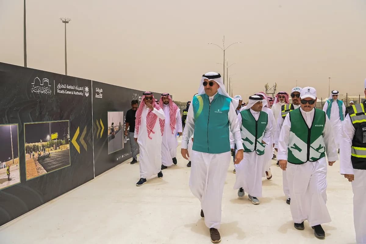 السعودية تضاعف أطوال طرق الحجاج البيضاء المبردة وتضيف مسارات خاصة للمعاقين_ssict_1200_800