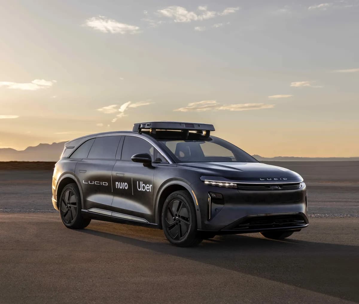 Lucid, Nuro, and Uber Partner on Next-Generation Autonomous Robotaxi Program_ssict_1200_1017