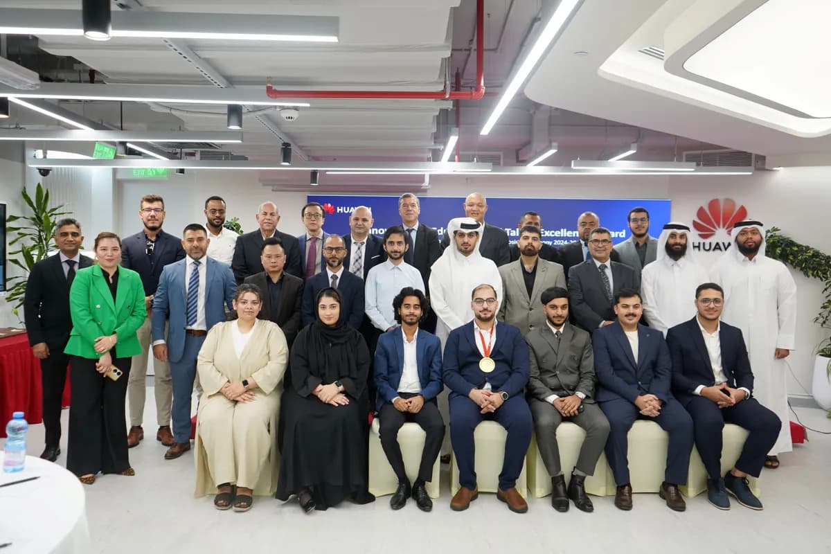 هواوي تحتفي بالابتكار وتكرم المواهب الطلابية في حفل “جوائز الابتكار في التعليم والتميز في المواهب”_ssict_1200_800