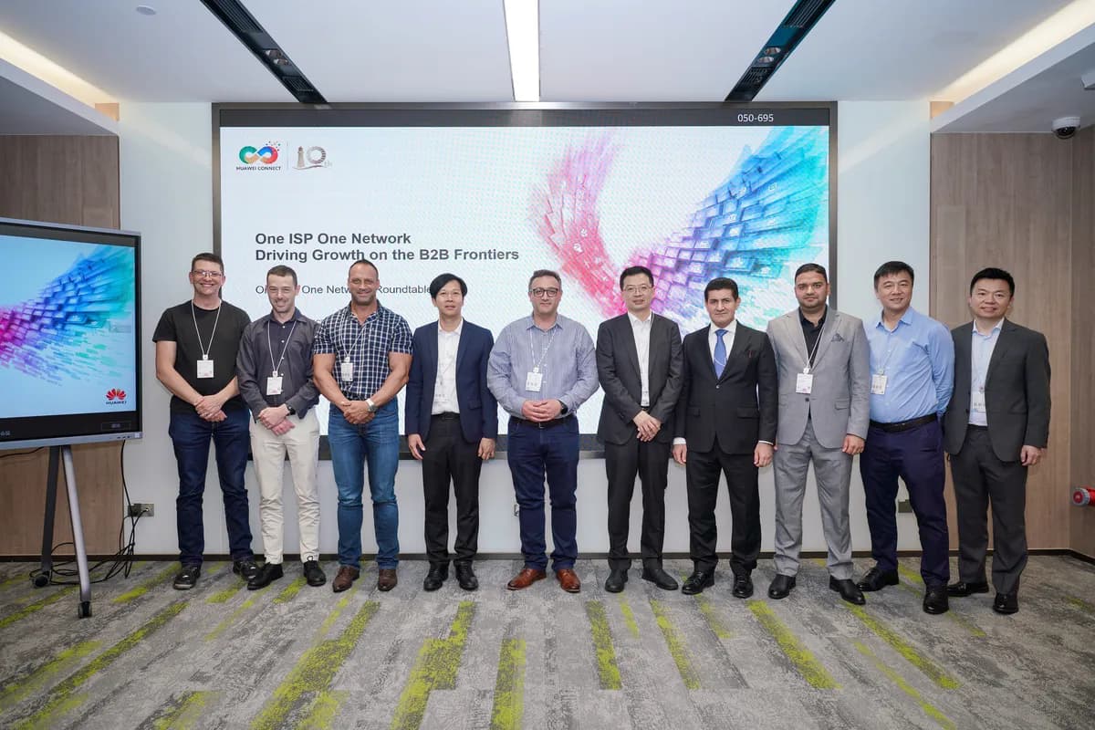 照片-Huawei Releases One ISP One Network Whitepaper to Help ISPs Explore the B2B Blue Ocean_ssict_1200_800