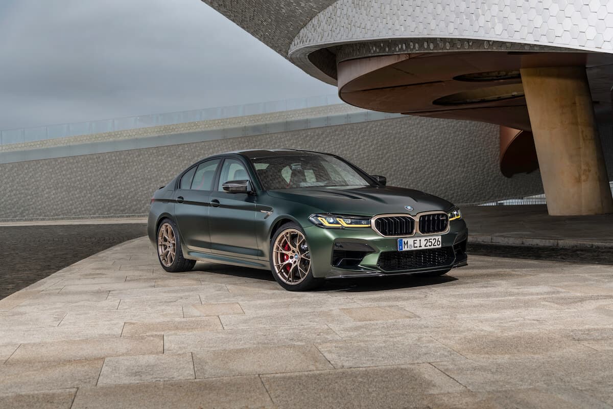 P90411289_highRes_the-new-bmw-m5-cs-01