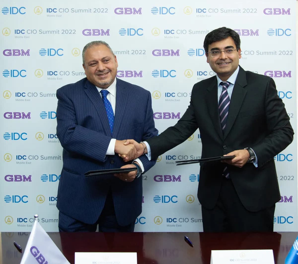 IDC-CIO-Summit-Signing-Ceremony_ssict_1200_1066