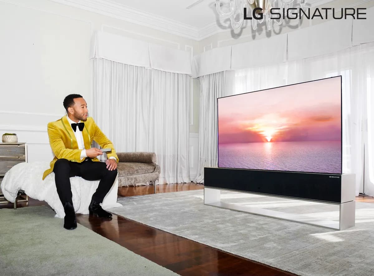 John Legend LG SIGNATURE 03_ssict_1200_888
