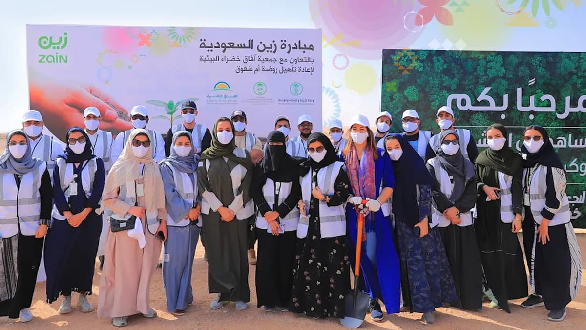 ZainKSA_ZainInitiativePhoto_LED_ssict_1200_675