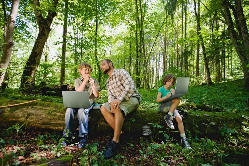 Acer_Chromebook_Vero_514_Lifestyle_Standard (1)_ssict_1000_667