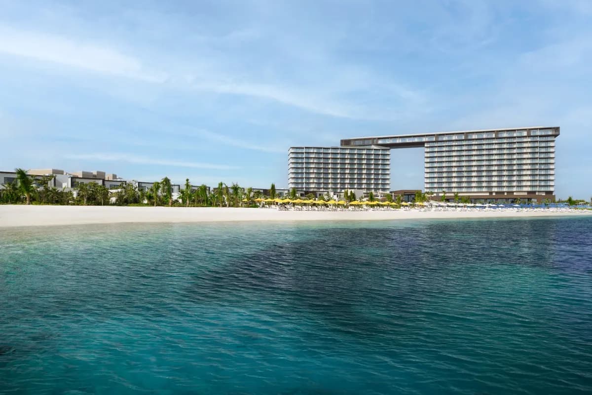 Resort_exterior1_ssict_1200_800
