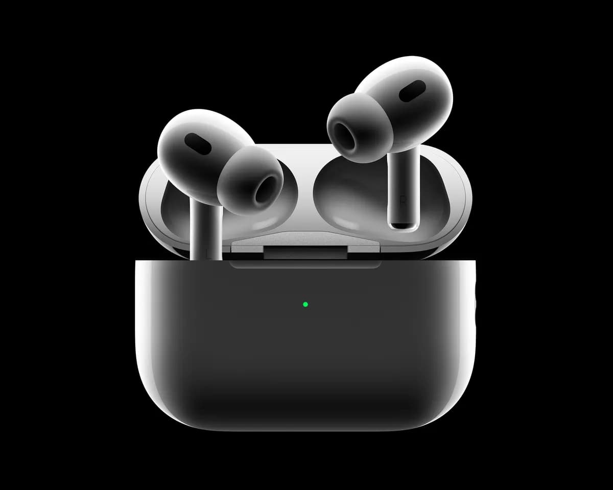 Apple-AirPods-Pro-2nd-gen-hero-220907_ssict_1200_960