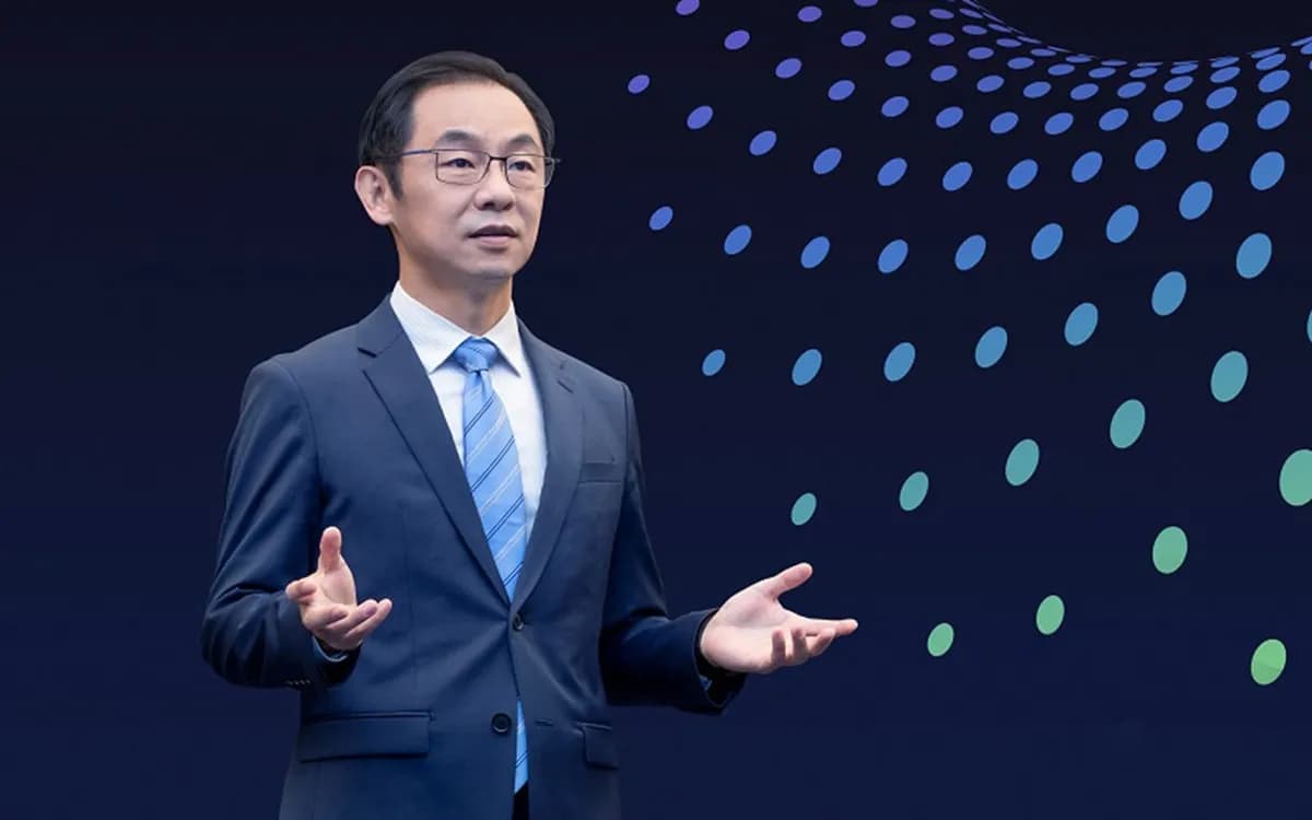 Ryan Ding, President of Huawei Enterprise BG_ssict_1200_750