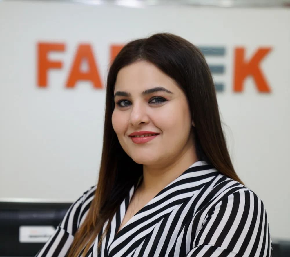 javeria-aijaz-managing-director-hitek_ssict_1000_888