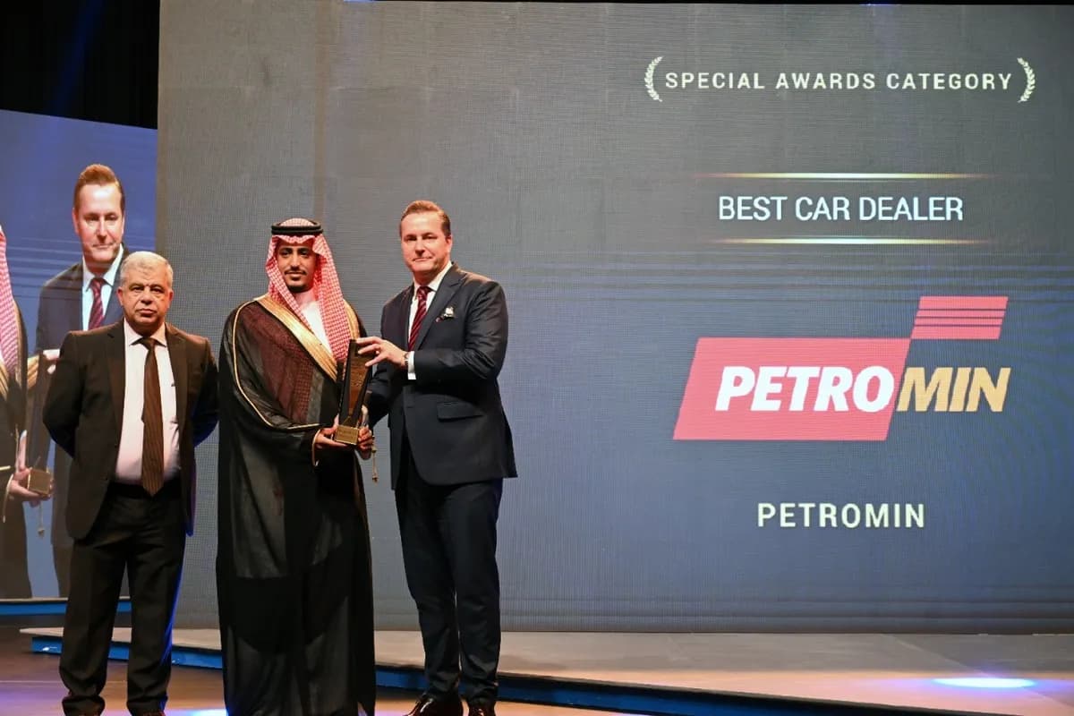 شركة بترومين تفوز بجائزة أفضل موزع سيارات في المملكة العربية السعودية لعام 2022_ssict_1200_800