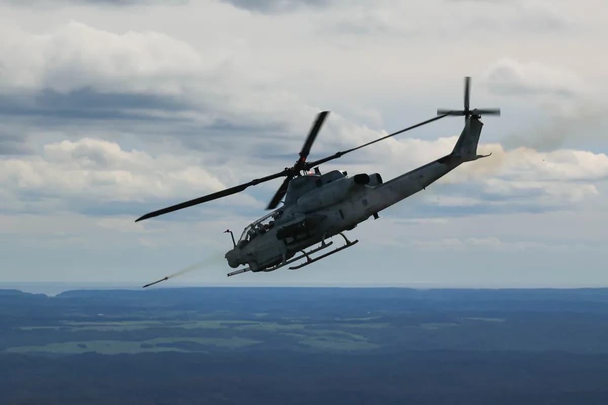 Image 2_Bell AH-1Z Viper_ssict_1200_800