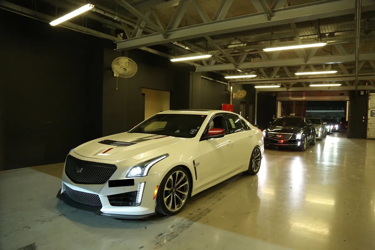 AGA_Cadillac Track Day-2_ssict_1200_800