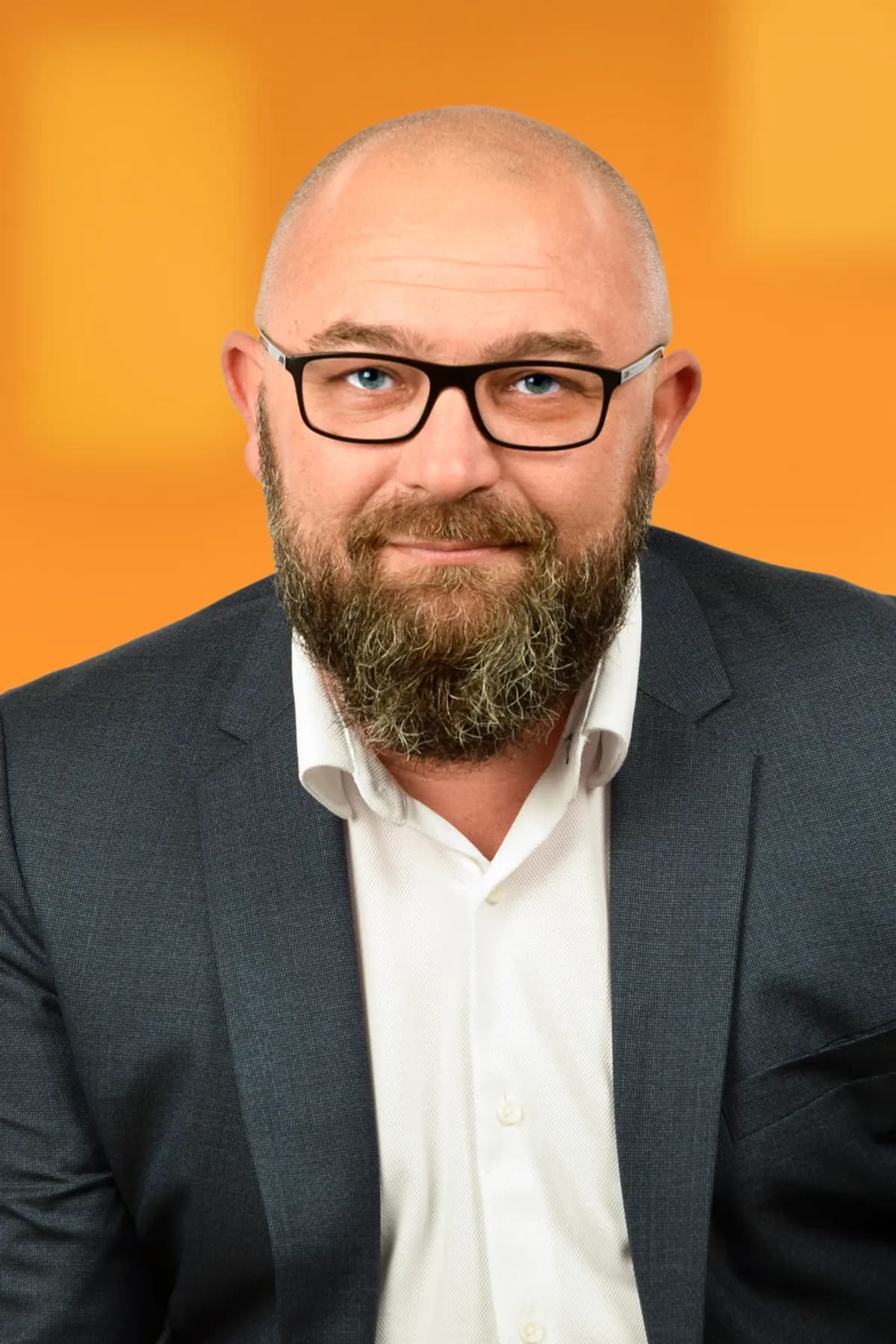 Laurent Delattre Headshot_ssict_1200_1800