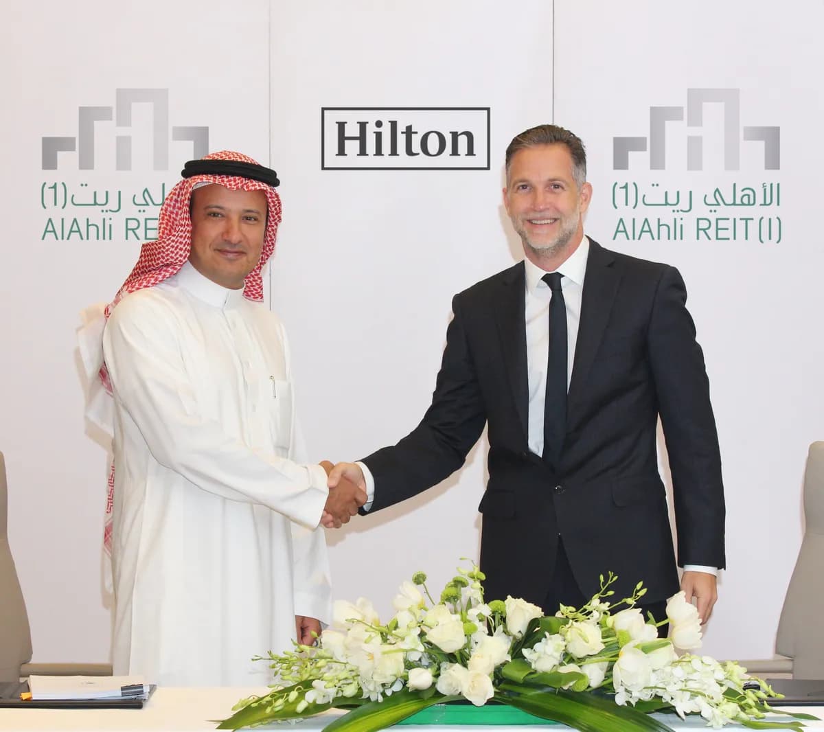 DTbH Jeddah Al Andalus Mall Signing_ssict_1200_1066
