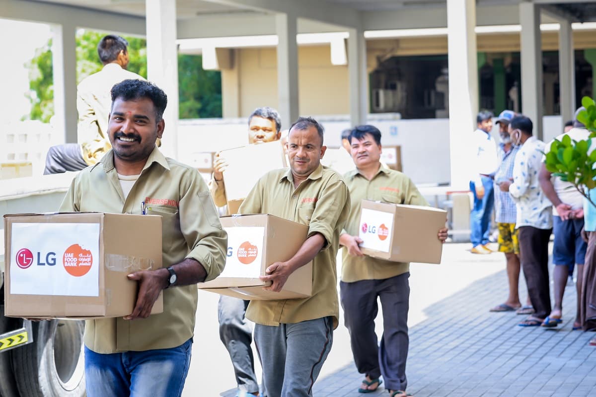 In Partnership with UAE Food Bank, LG Supported Community Labour Workers