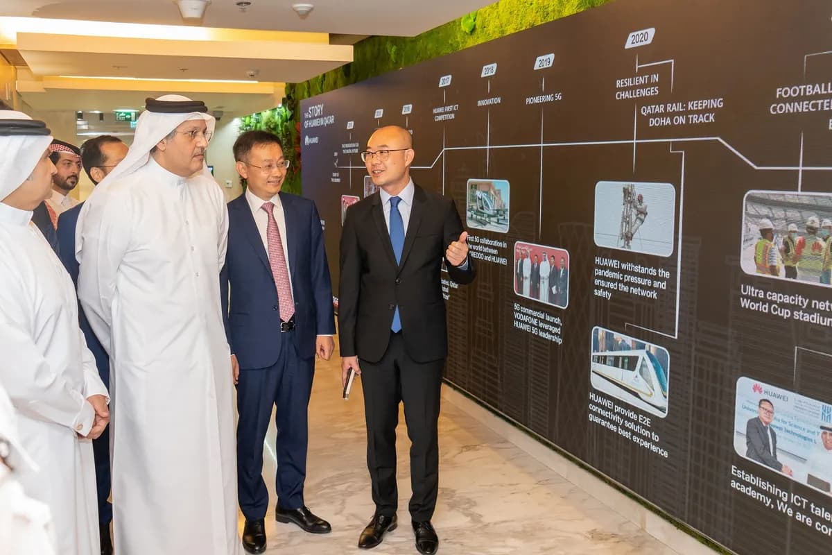 Huawei opens a new state-of-the-art office in Qatar (2)_ssict_1200_800