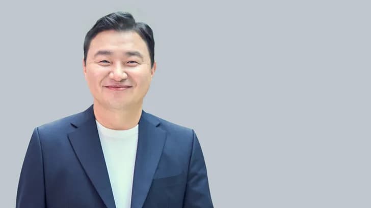 Dr.TM Roh, President and Head of Mobile eXperience Business at Samsung Electronics_ssict_728_410
