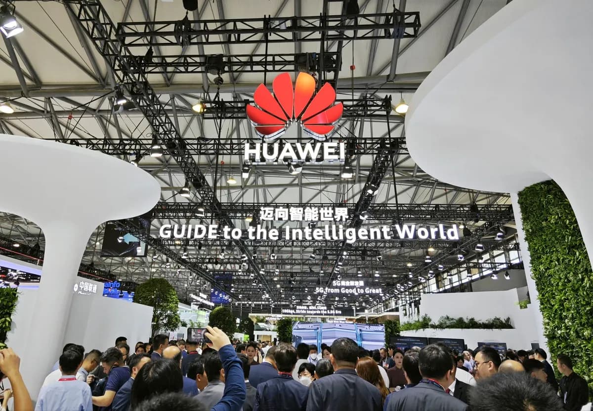Huawei Exhibition Hall at Mobile World Congress Shanghai 2023 _ssict_1200_833