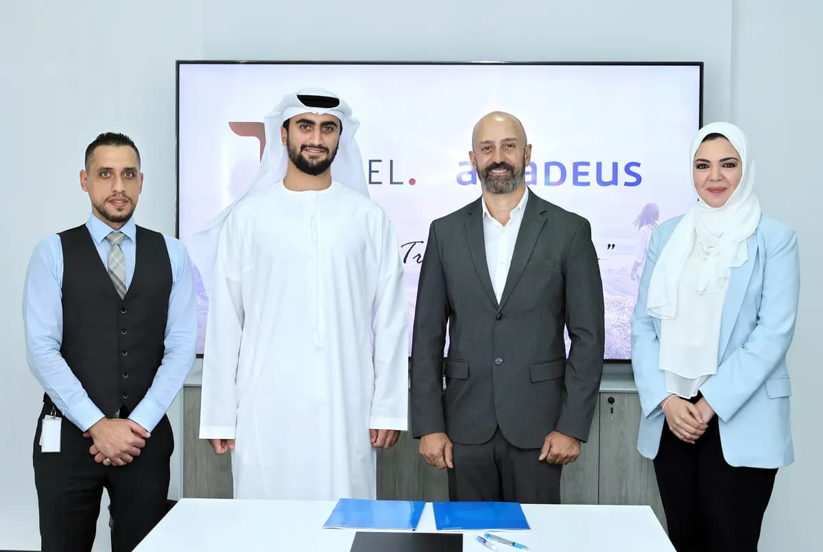 Travel International signs with Amadeus_ssict_1200_805