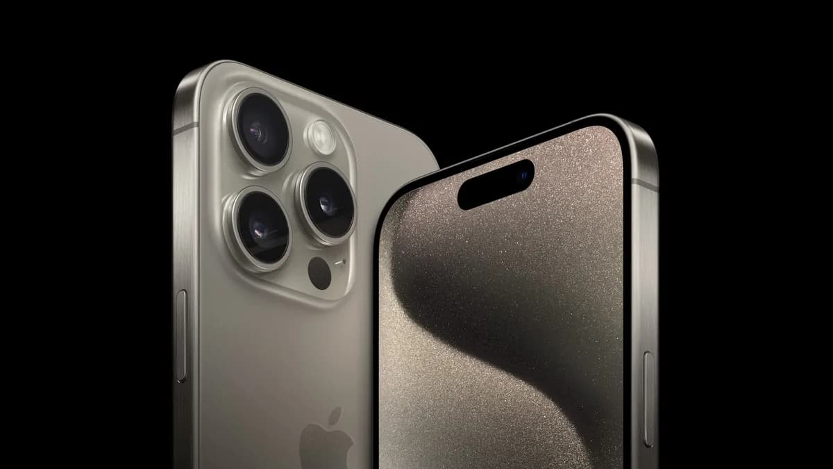 Apple-iPhone-15-Pro-lineup-hero-230912_Full-Bleed-Image.jpg.large_2x_ssict_1200_675
