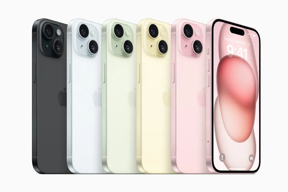 Apple-iPhone-15-lineup-color-lineup-geo-230912_big.jpg.large_2x_ssict_1200_800