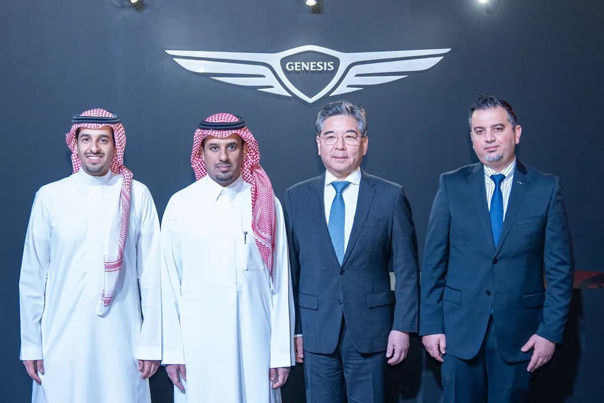 جينيسيس تفتتح أول صالة عرض خاصة بها في الرياض _ssict_1200_800