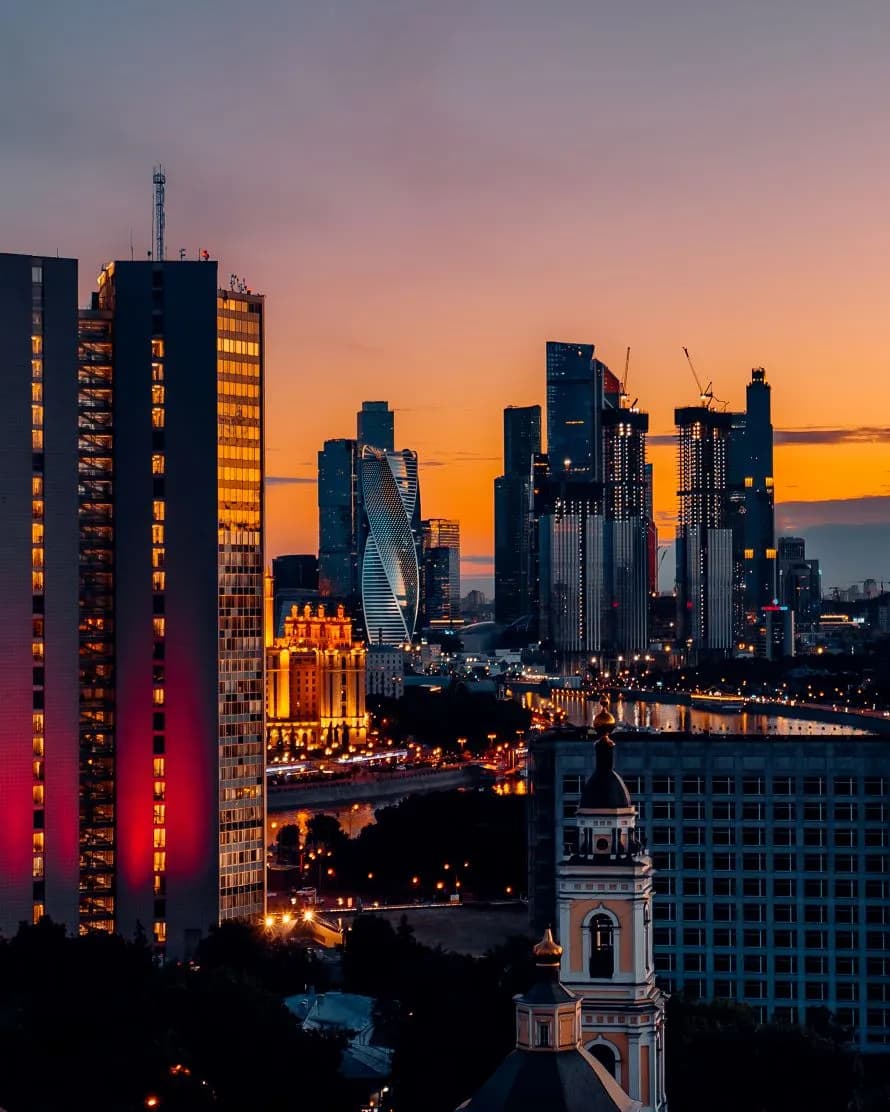 New Arbat Avenue 5_1696412946_ssict_890_1112