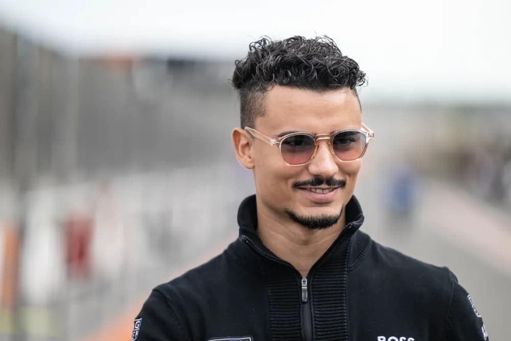 سائق الفورمولا إي باسكال فيرلاين يتطلع لتقديم أداء قوي في سباقي الدرعية إي بري بالمملكة العربية السعودية_ssict_1000_667