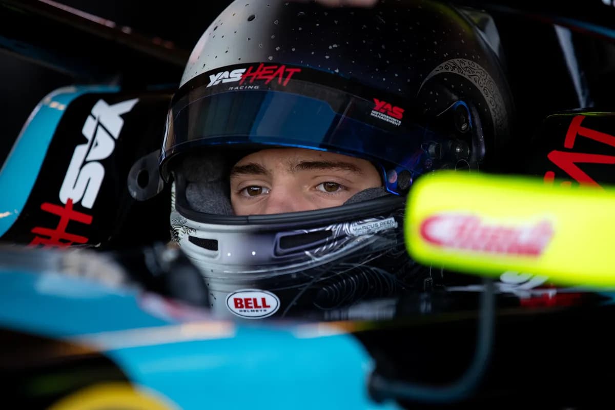 YAS HEAT RACING SECURES HISTORIC DOUBLE PODIUM IN FORMULA 4 UAE SEASON OPENER AT YAS MARINA CIRCUIT5_ssict_1200_800