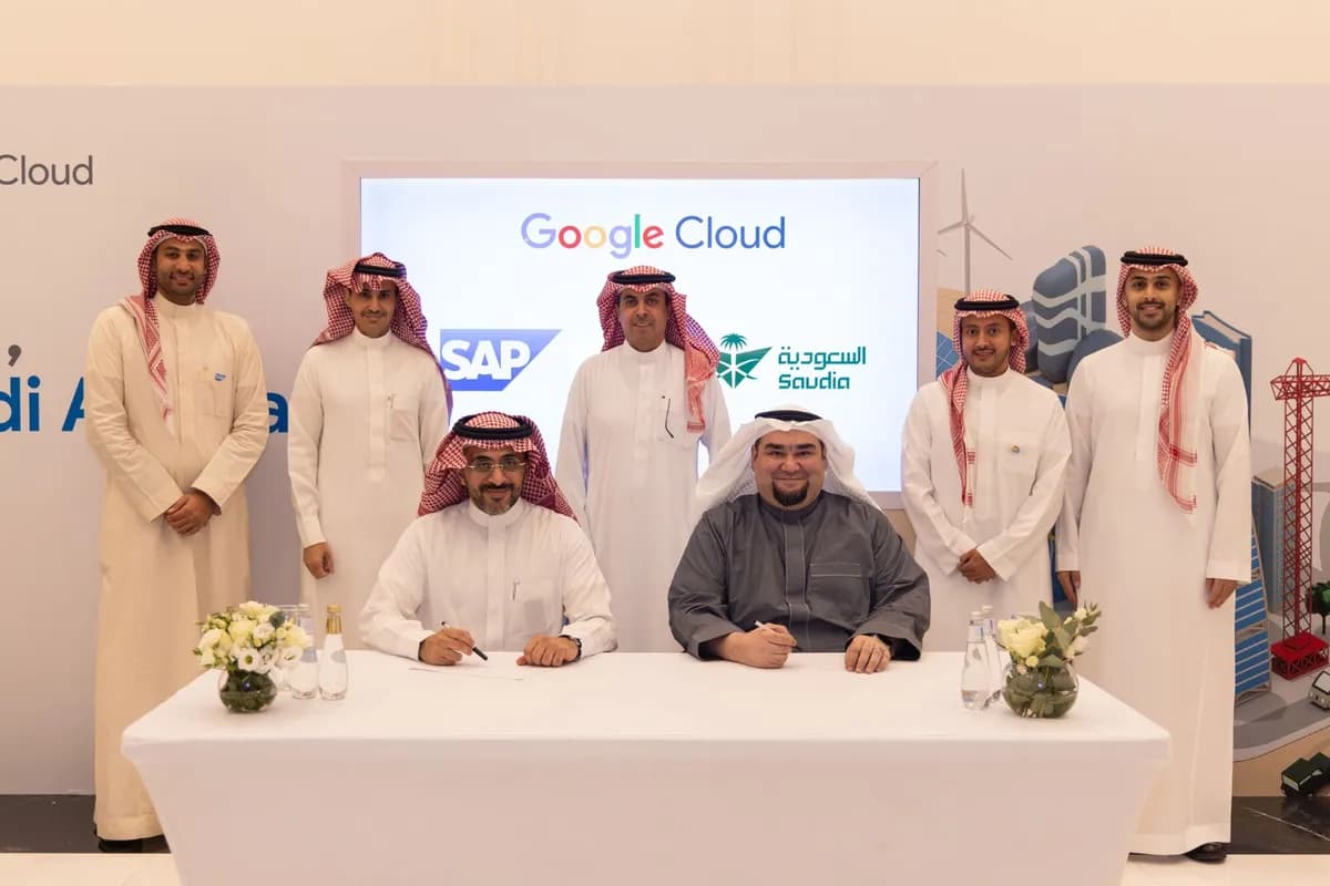 الخطوط السعودية تعزز مكانتها الريادية وتُصبح أول شركة طيران في المملكة تتبنى حل رايز ويذ إس إيه بي على غوغل كلاود_ssict_1200_674