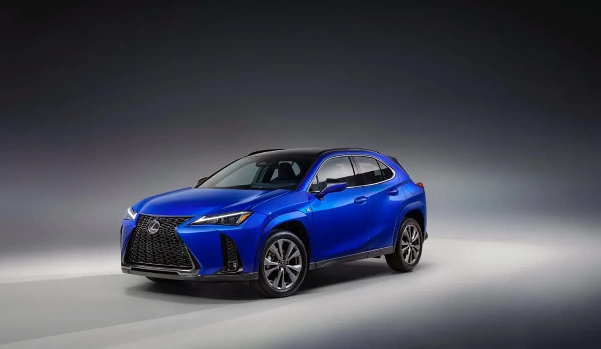 لكزس تكشف عن تحديثات مذهلة لسيارتها الفاخرةUX Hybrid لعام 20253_ssict_1200_697