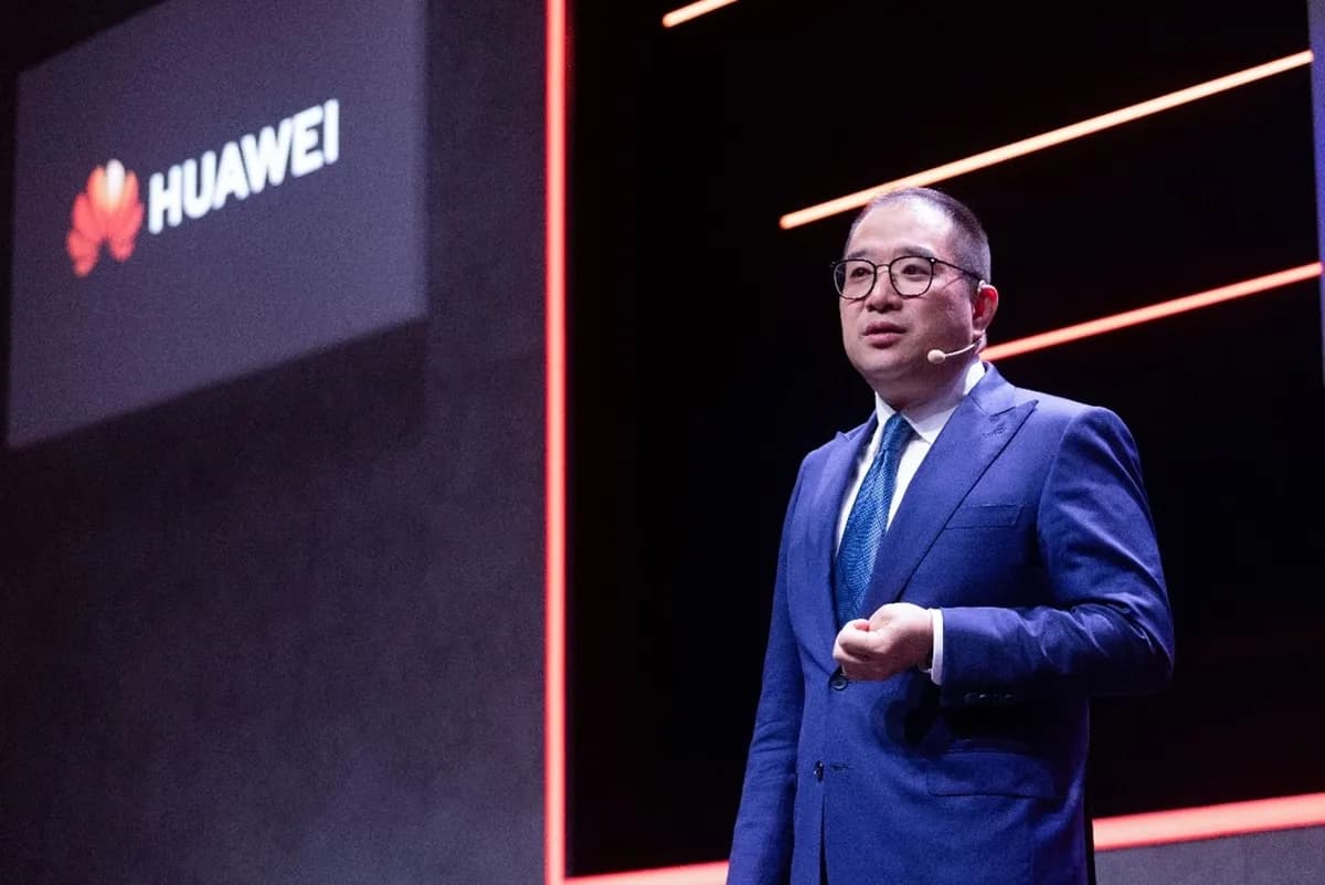 Bruce Xun, President of Huawei's Global Technical Service Dept_ssict_1200_801