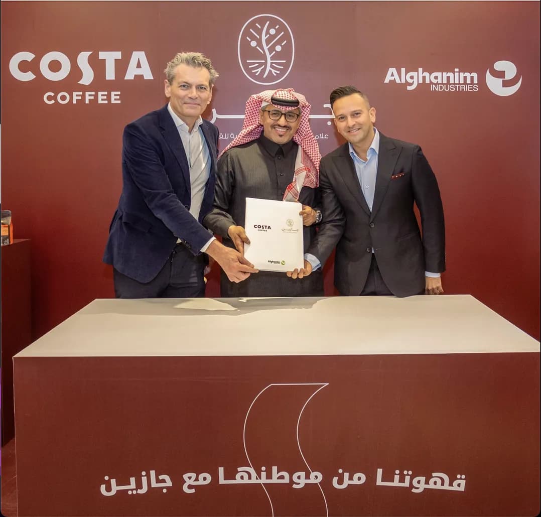????? ???? ???? ون مع جازين العل ??? ??????? ??? ركة السعودية للقهوة لتقديم خيار ?? ??? ???? ???? ى جودة في فروعها في المملكة.JPG_ssict_1078_1030
