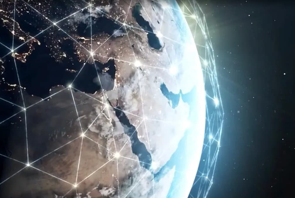 إنفورماتيكا تطلق أول منصة سحابية مدعومة بالذكاء الاصطناعي لإدارة البيانات الذكية داخل المملكة3_ssict_1006_676