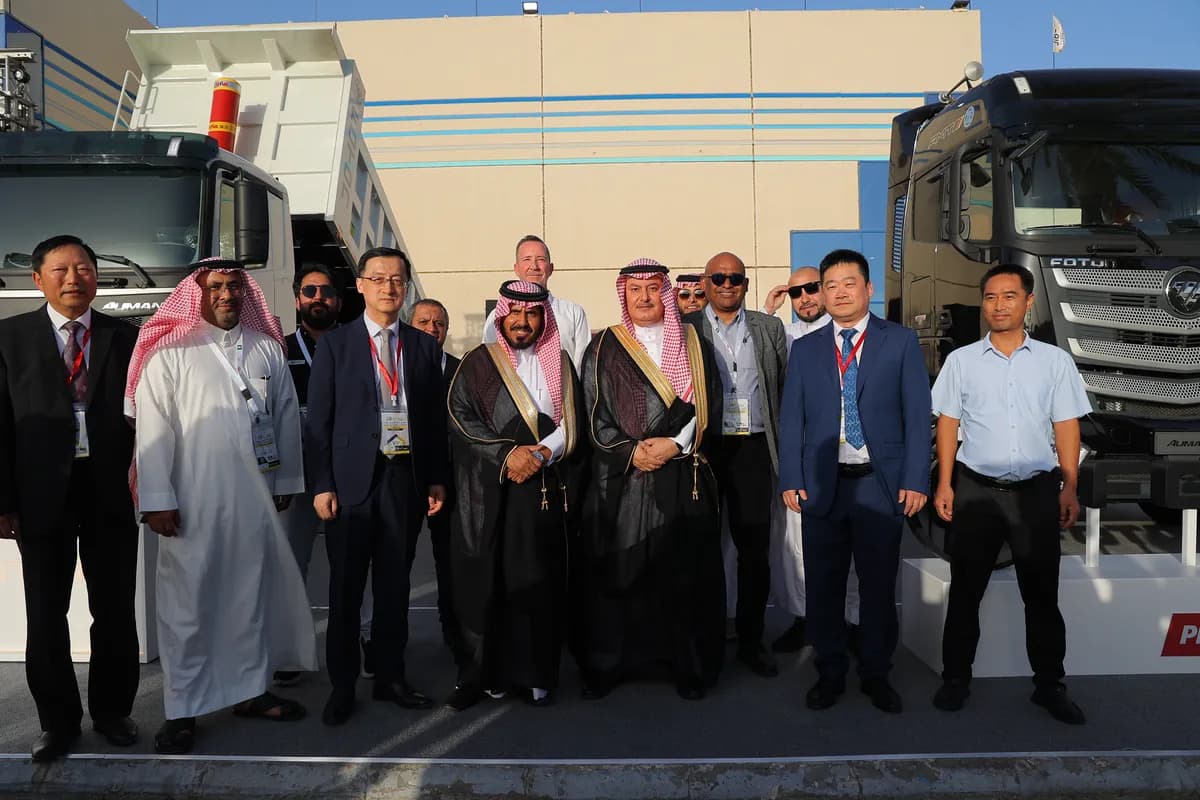 بترومين فوتون تحتفل بنجاح رعايتها لمعرض جدة الدولي الثاني للبناء بحضور السفير الصيني_ssict_1200_800