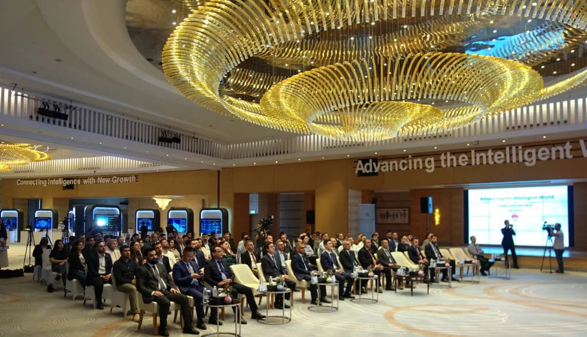 Huawei Iraq Digital Week (2)_ssict_1200_689