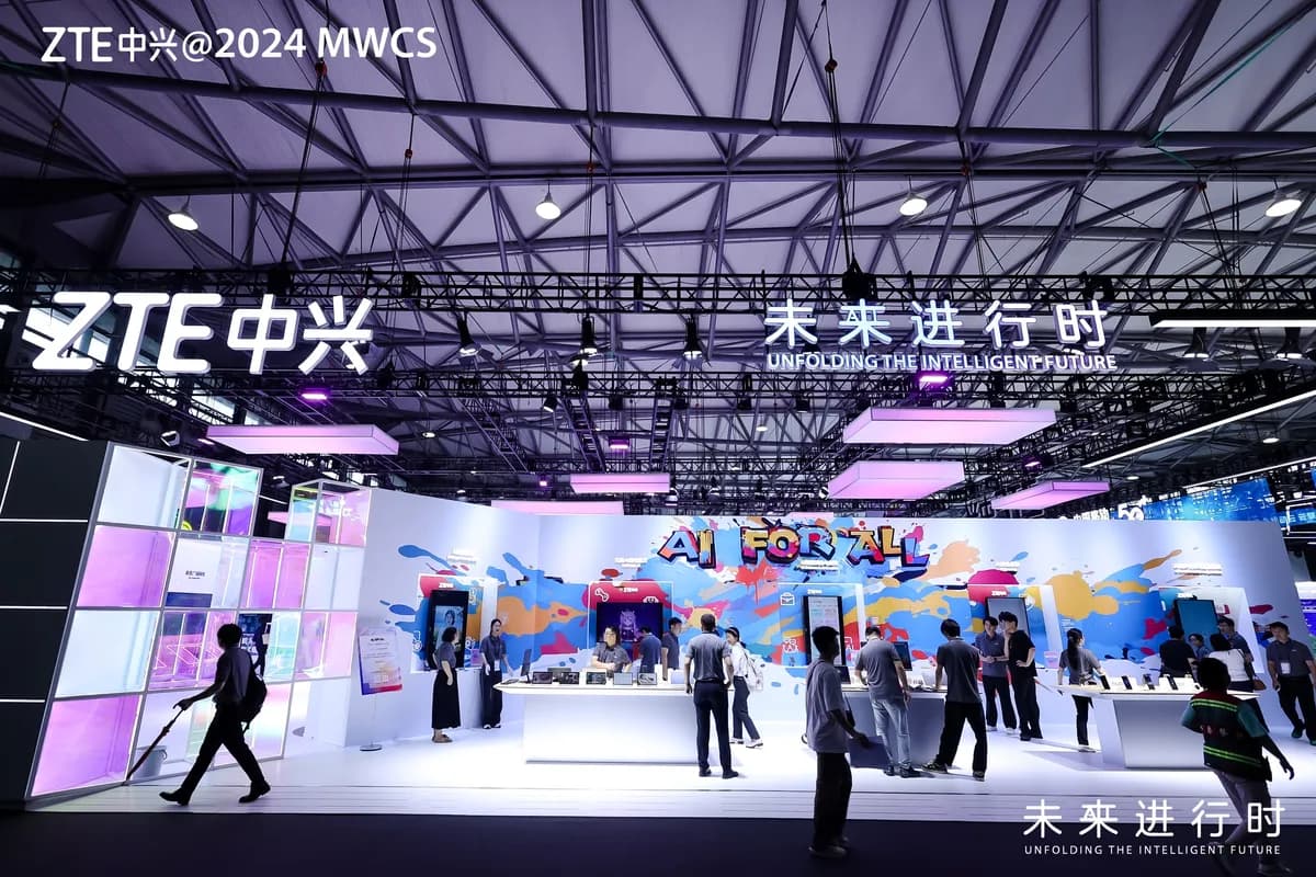A glance at ZTE Mobile Devices booth under the theme of AI for All_ssict_1200_800