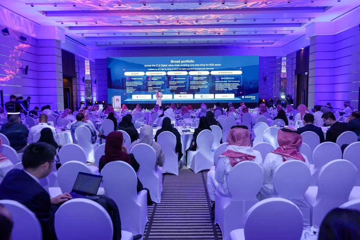 Industry Leaders Gather at Huawei ICT Day 2024 in Saudi Arabia to Discuss an Intelligent Future2_ssict_1200_801