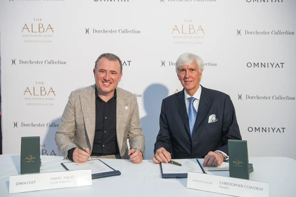 The Alba Signing OMNIYAT X DORCHESTER .jpg_ssict_1200_800