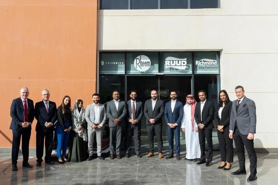 السعودية تخطو خطوات ثابتة نحو الاستدامة البيئية ومكافحة الانبعاثات الكربونية1_ssict_900_600